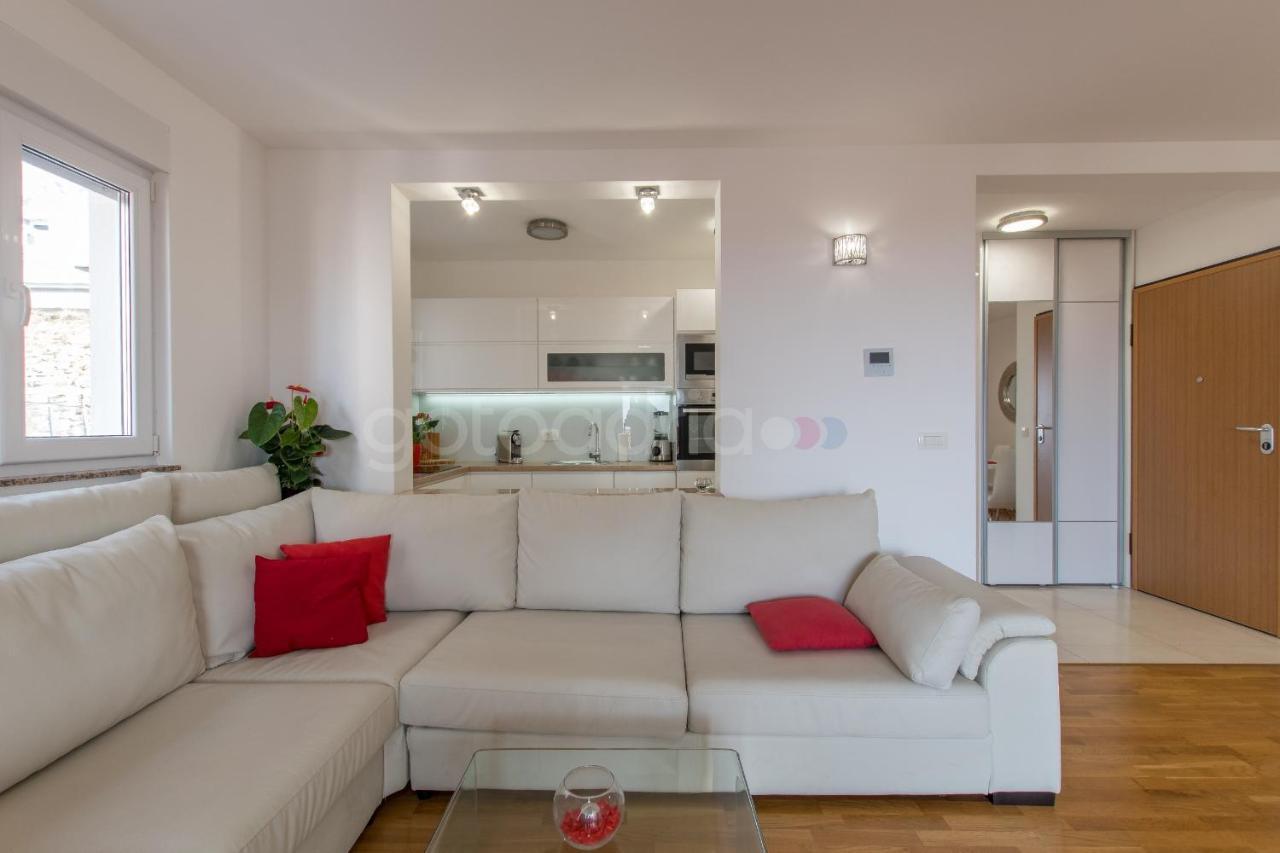 Sea View Apartments Dammi With Free Parking Makarska Bagian luar foto
