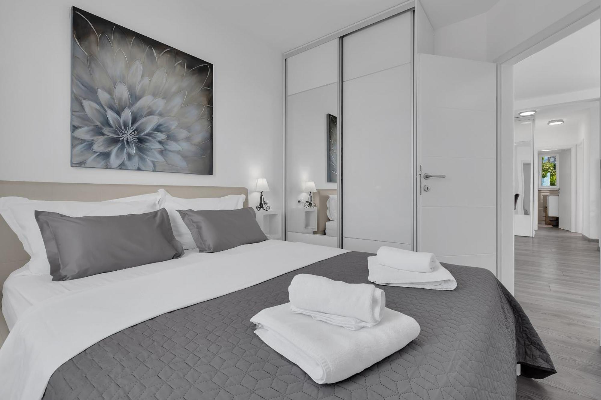 Sea View Apartments Dammi With Free Parking Makarska Bagian luar foto