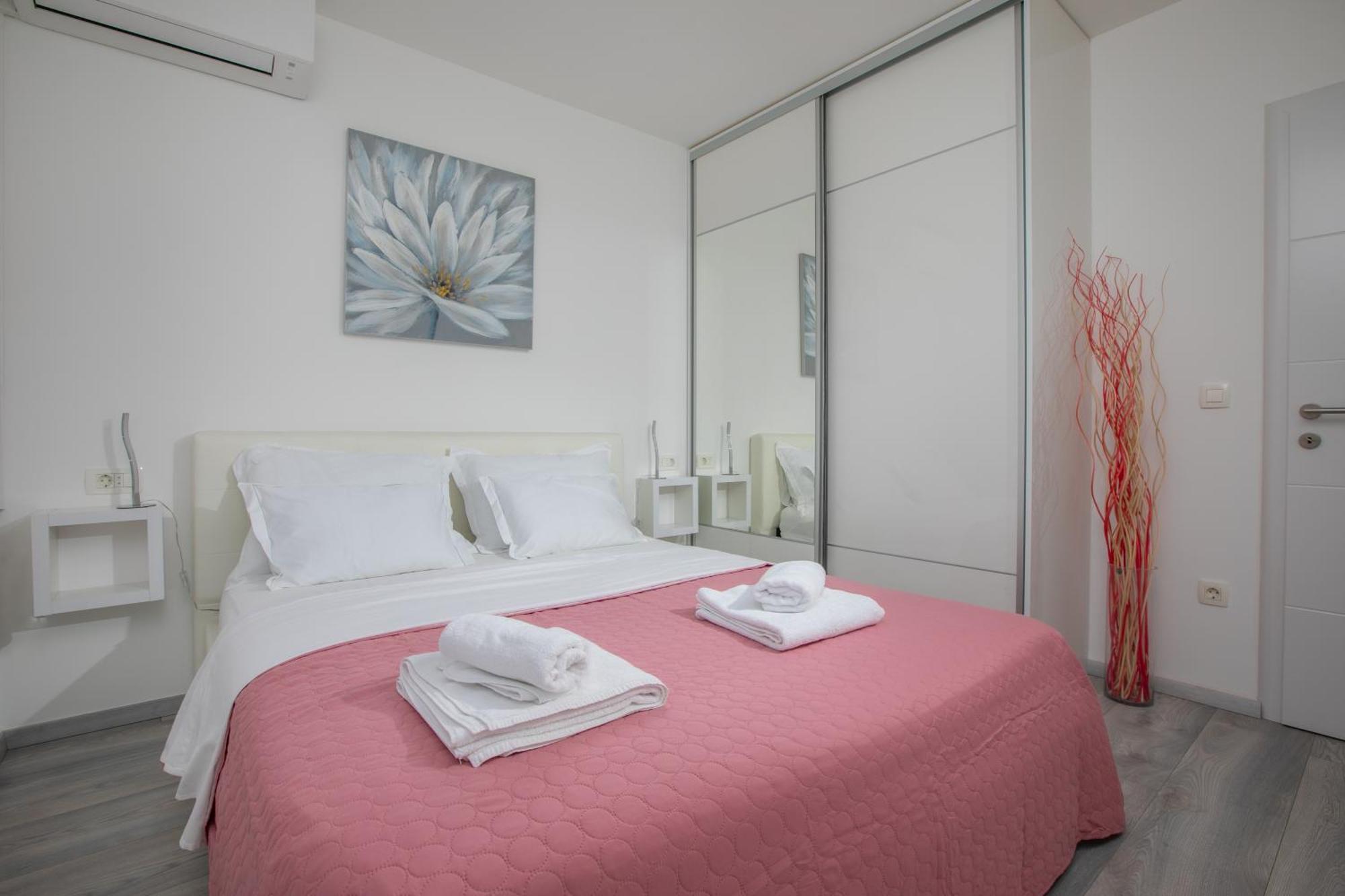 Sea View Apartments Dammi With Free Parking Makarska Bagian luar foto